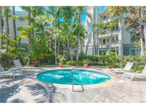 2233  Martin  311 , Irvine, CA