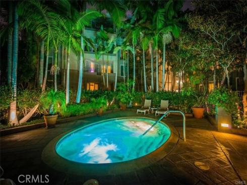 2233  Martin  311 , Irvine, CA