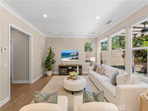 189  Rodeo  , Irvine, CA