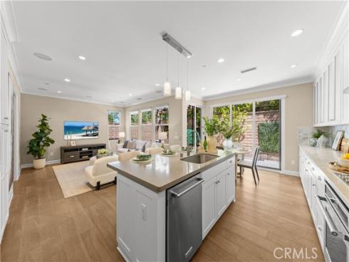 189  Rodeo  , Irvine, CA