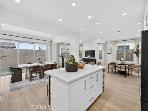 155  Somera  , Irvine, CA