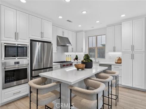 155  Somera  , Irvine, CA