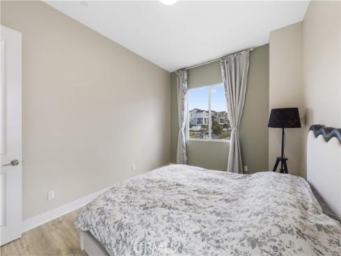 130  Yugen  , Irvine, CA