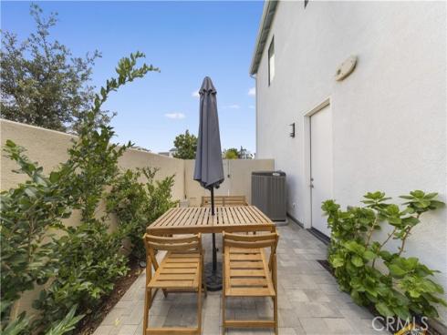 130  Yugen  , Irvine, CA