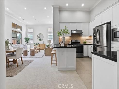 67  Kempton  , Irvine, CA