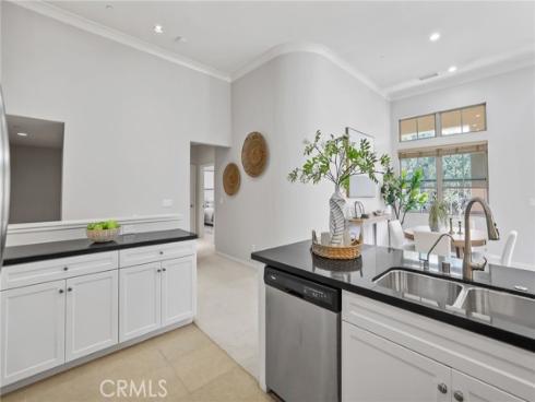 67  Kempton  , Irvine, CA