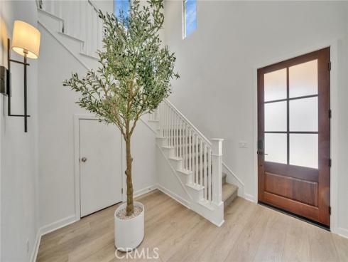 113  Bouquet  , Irvine, CA