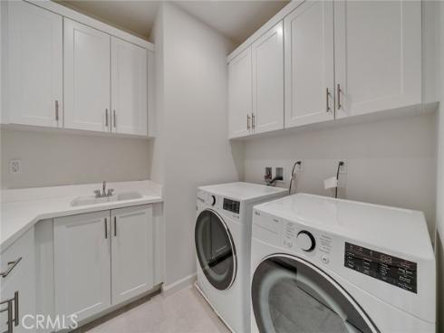 113  Bouquet  , Irvine, CA