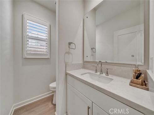 113  Bouquet  , Irvine, CA