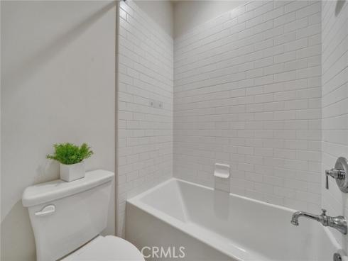 113  Bouquet  , Irvine, CA