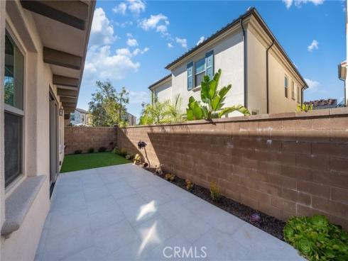 113  Bouquet  , Irvine, CA