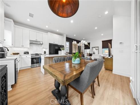 89  Kestrel  , Irvine, CA