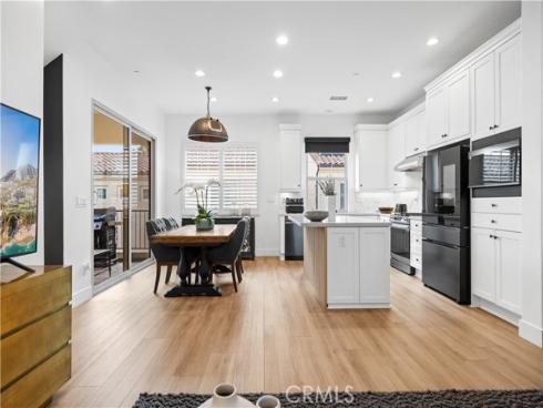 89  Kestrel  , Irvine, CA