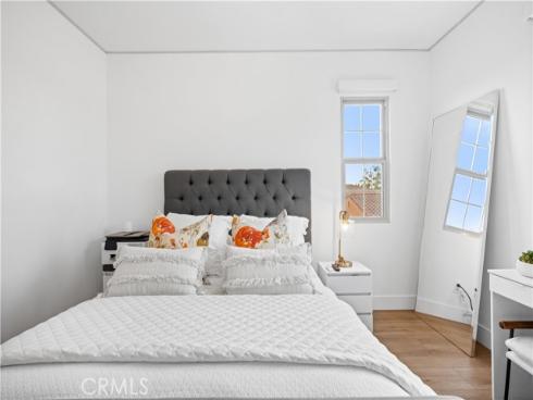 89  Kestrel  , Irvine, CA