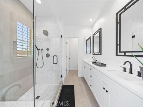 89  Kestrel  , Irvine, CA