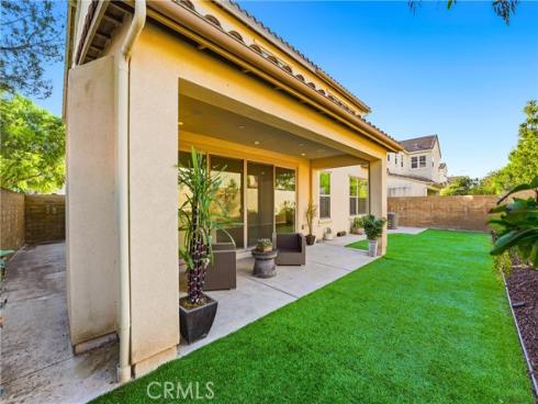 217  Compass  , Irvine, CA