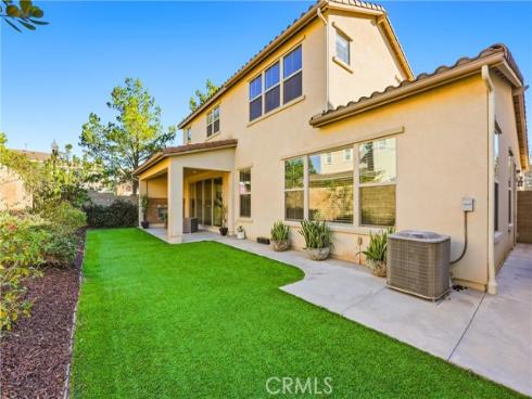 217  Compass  , Irvine, CA