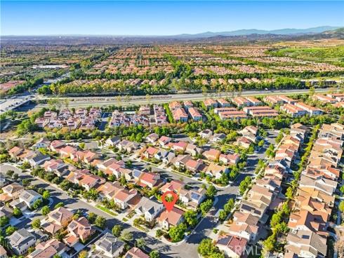 217  Compass  , Irvine, CA