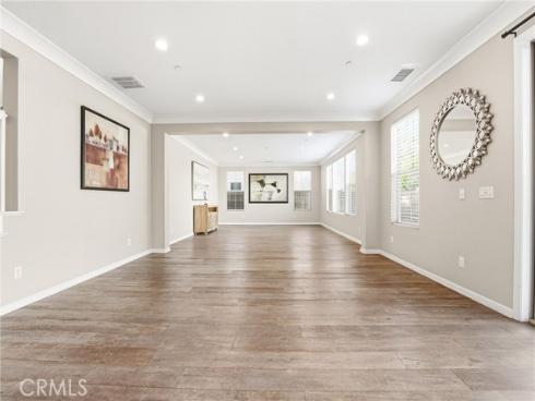 217  Compass  , Irvine, CA