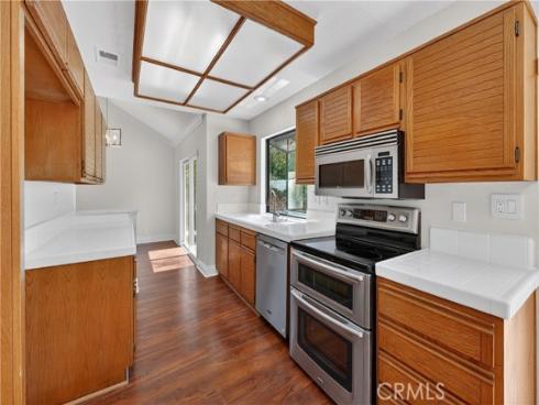 49  Winterhaven  , Irvine, CA