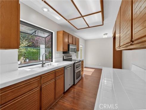 49  Winterhaven  , Irvine, CA