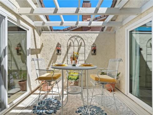 4  Redhawk  , Irvine, CA