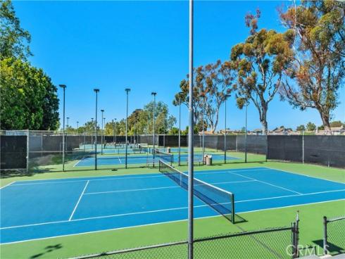 4  Redhawk  , Irvine, CA