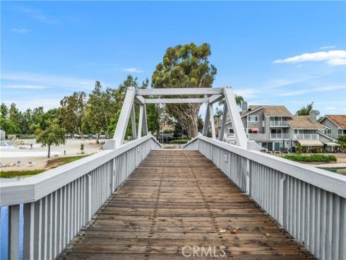 4  Redhawk  , Irvine, CA