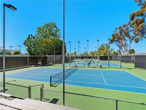 4  Redhawk  , Irvine, CA