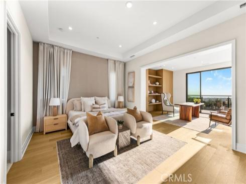 125  Prestigo  , Irvine, CA