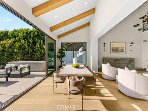 125  Prestigo  , Irvine, CA