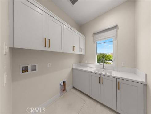 125  Prestigo  , Irvine, CA