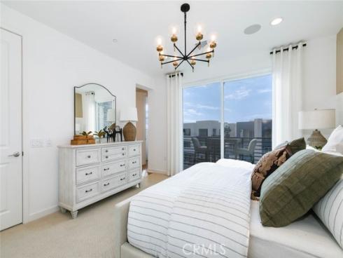 73  Culture  , Irvine, CA