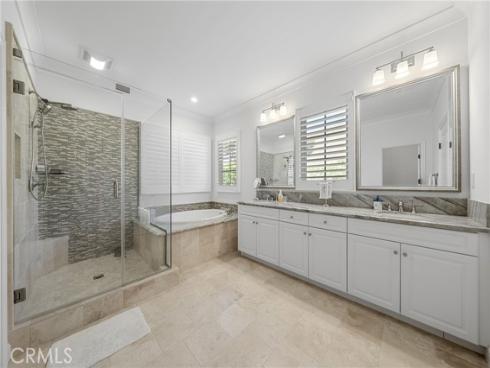 45  Triana  , Irvine, CA