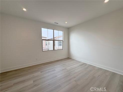 120  Awning  , Irvine, CA