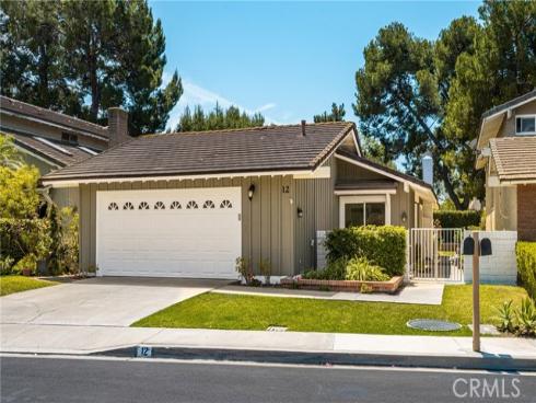 12  Blackswan  , Irvine, CA