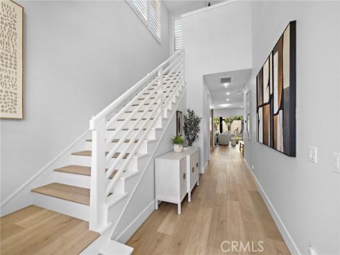 53  Lunar  , Irvine, CA