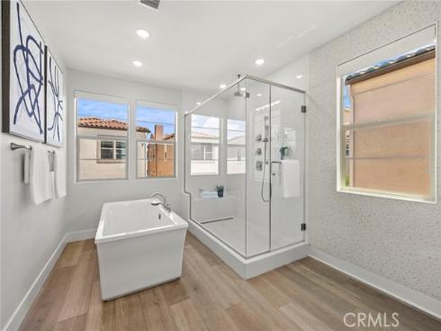 53  Lunar  , Irvine, CA