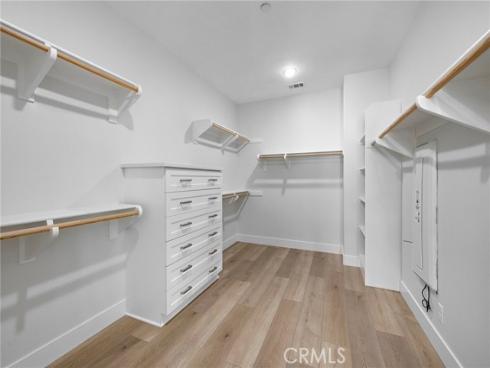 53  Lunar  , Irvine, CA