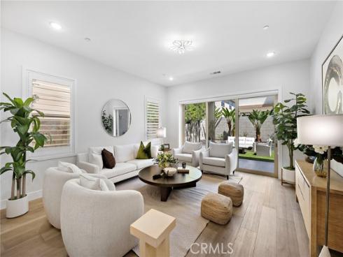 53  Lunar  , Irvine, CA