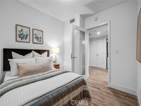 3141  Michelson  1306 , Irvine, CA