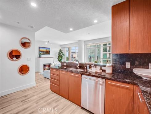 3141  Michelson  1306 , Irvine, CA