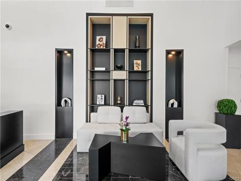 3141  Michelson  1306 , Irvine, CA