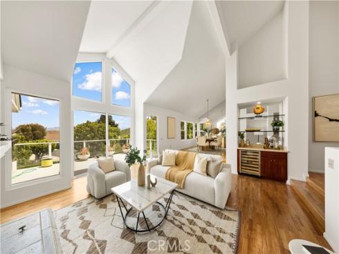 2  Saros  70 , Irvine, CA