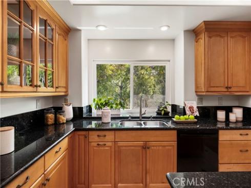 2  Saros  70 , Irvine, CA