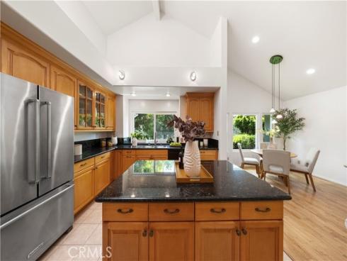 2  Saros  70 , Irvine, CA