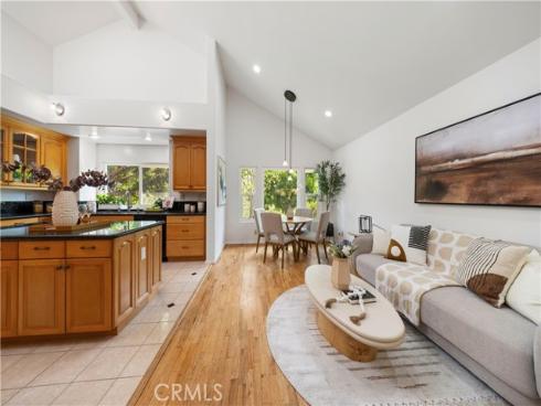 2  Saros  70 , Irvine, CA