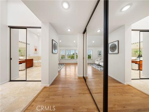 2  Saros  70 , Irvine, CA