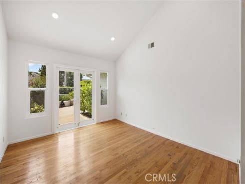 2  Saros  70 , Irvine, CA