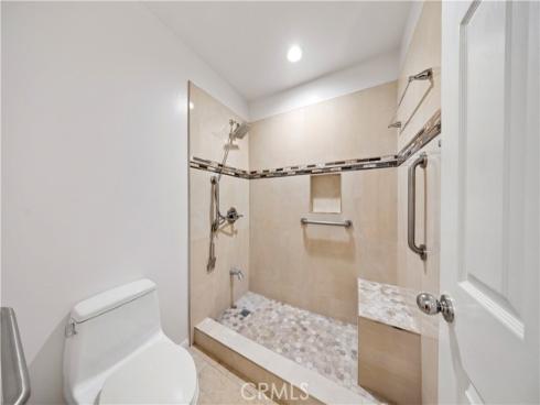 2  Saros  70 , Irvine, CA